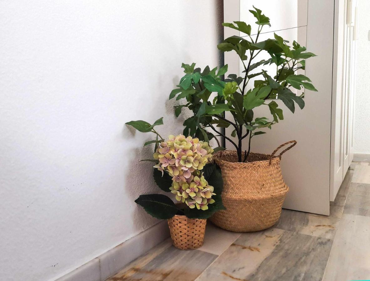 Lovely Center Apartments - Sunny Balcony Alfalfa Sevilla Exteriör bild